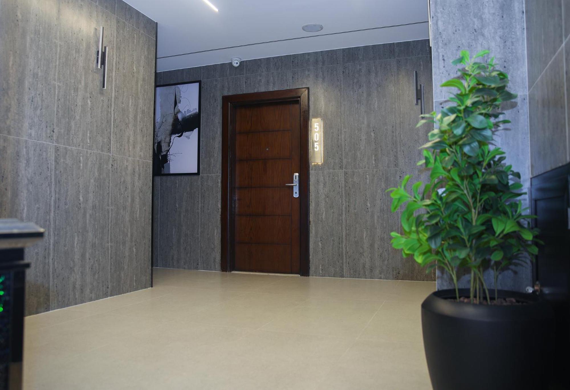 Spark Plaza Hotel Амман Экстерьер фото