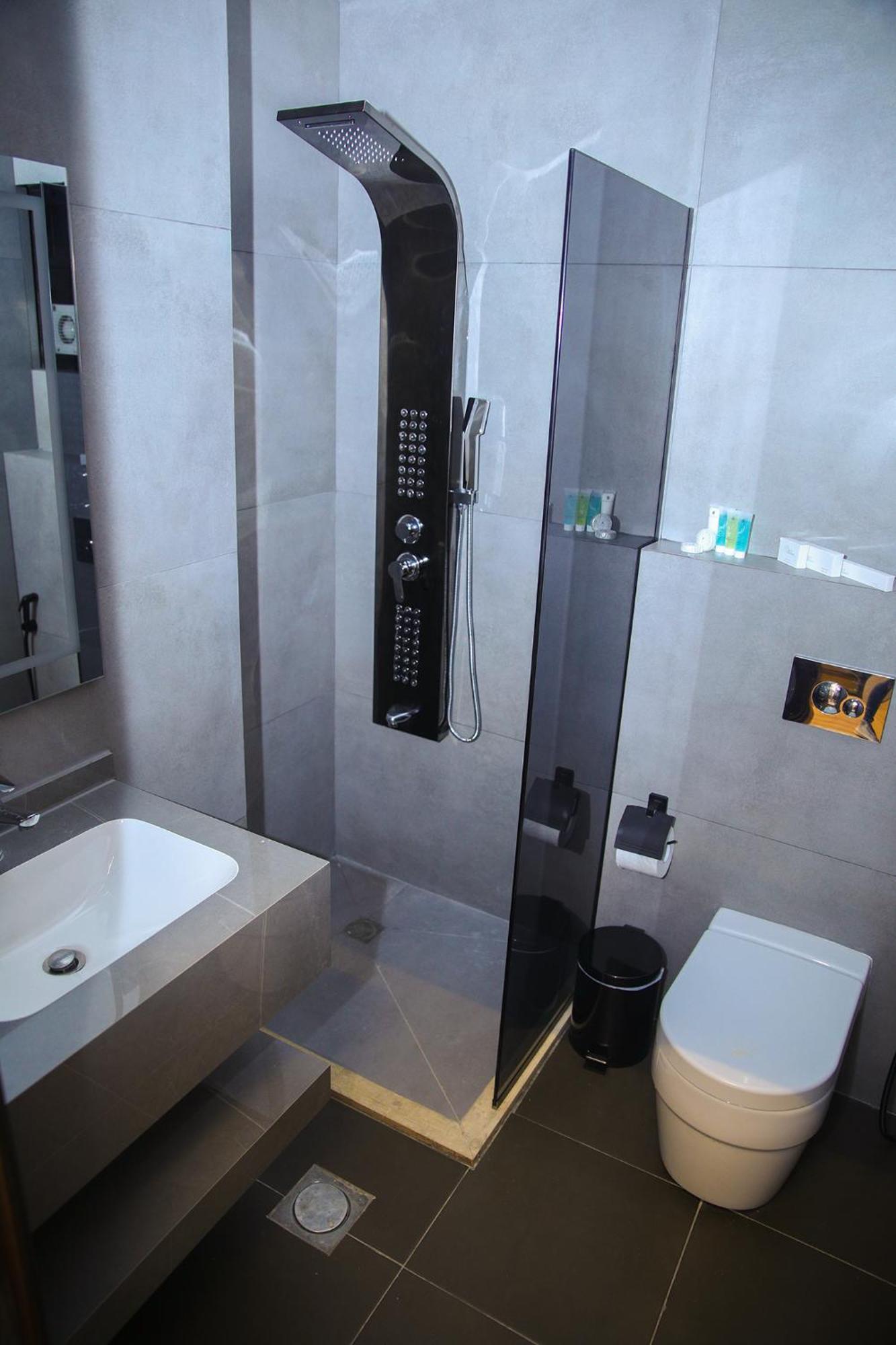 Spark Plaza Hotel Амман Экстерьер фото