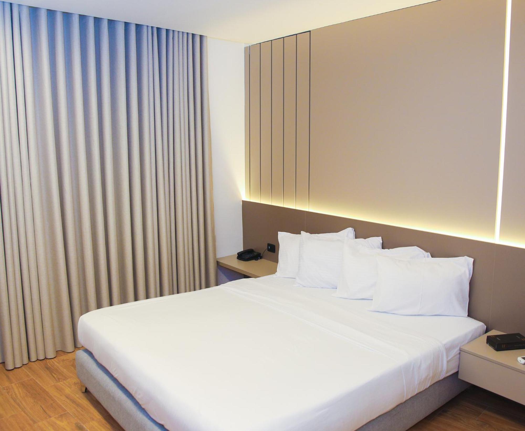 Spark Plaza Hotel Амман Экстерьер фото